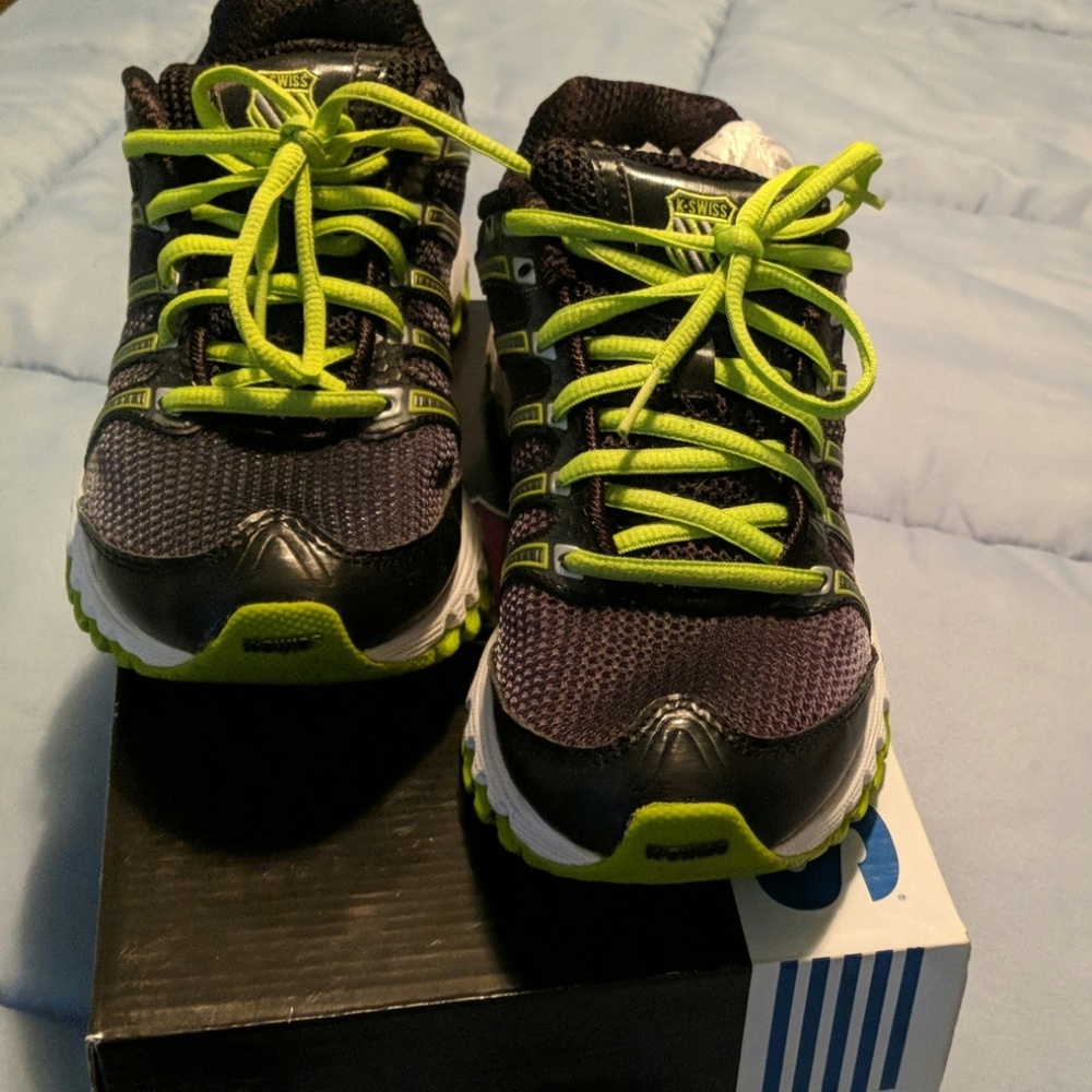 K Swiss tubes 100
